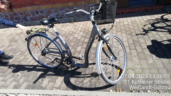 Bild eines Damenfahrrad aus dem Fundbüro, Farbe: silber